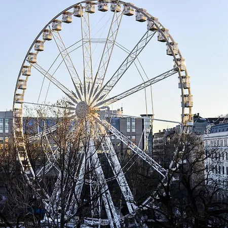 Luxury Downtown Dreams