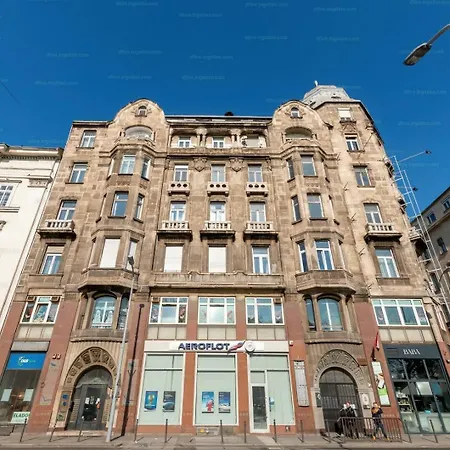 Luxury Downtown Dreams Budapest